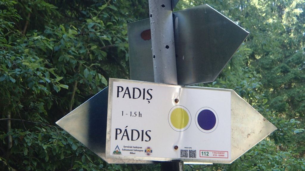 Pádis- Csodavári útjelző